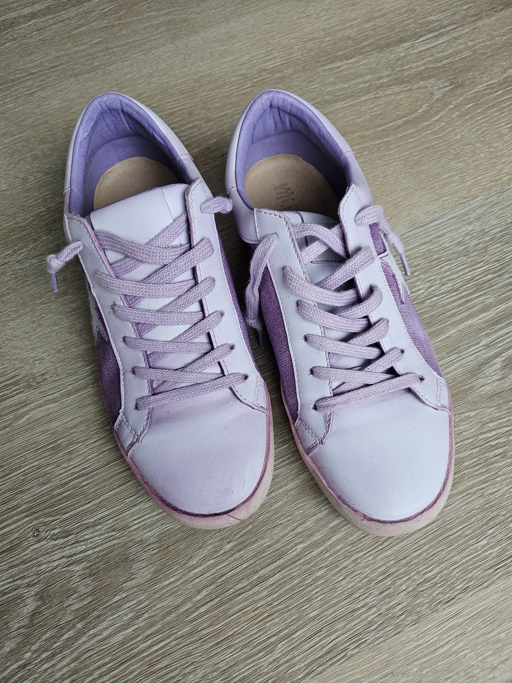 Women’s Casual Lavender Sneakers